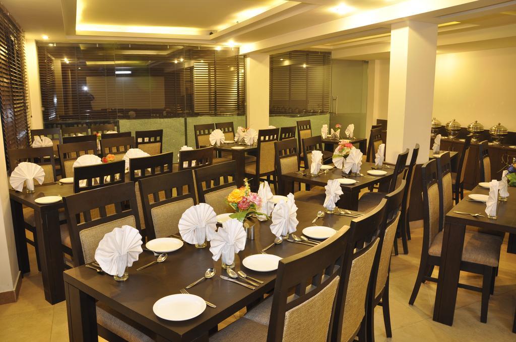 Hotel Sandhya Kasol Manīkaran Zewnętrze zdjęcie