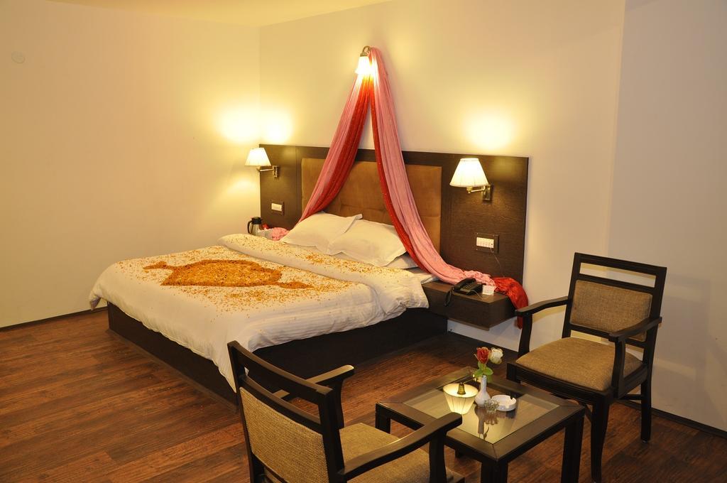 Hotel Sandhya Kasol Manīkaran Pokój zdjęcie